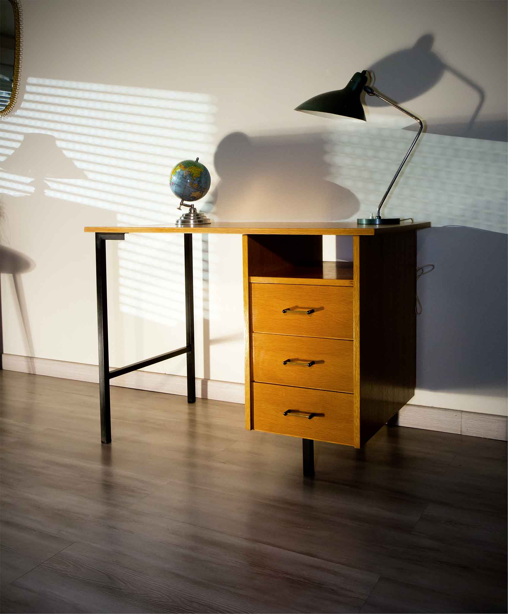 Desk 60's vintage modernist style, wood and steel