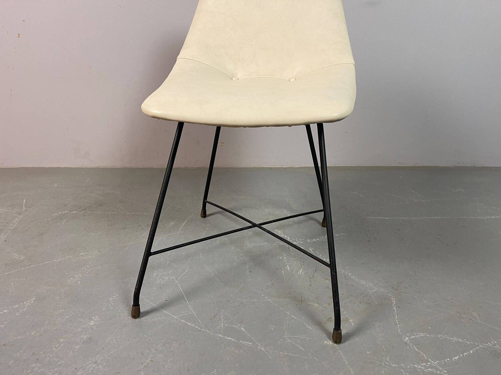 Augusto Bozzi ‘Aster’ Side Chair for Saporiti, Italy, 1950s – Cream Vinyl