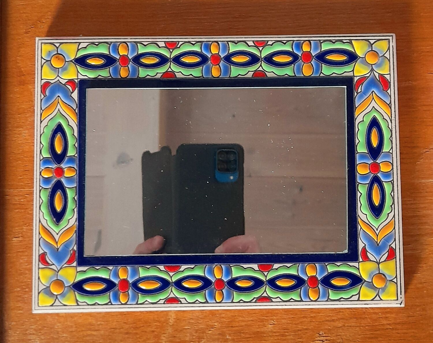 Enamel mirror