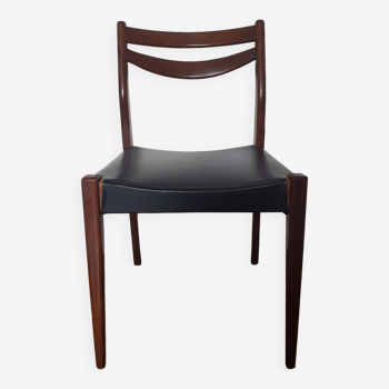 Scandinavian chair