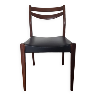 Scandinavian chair