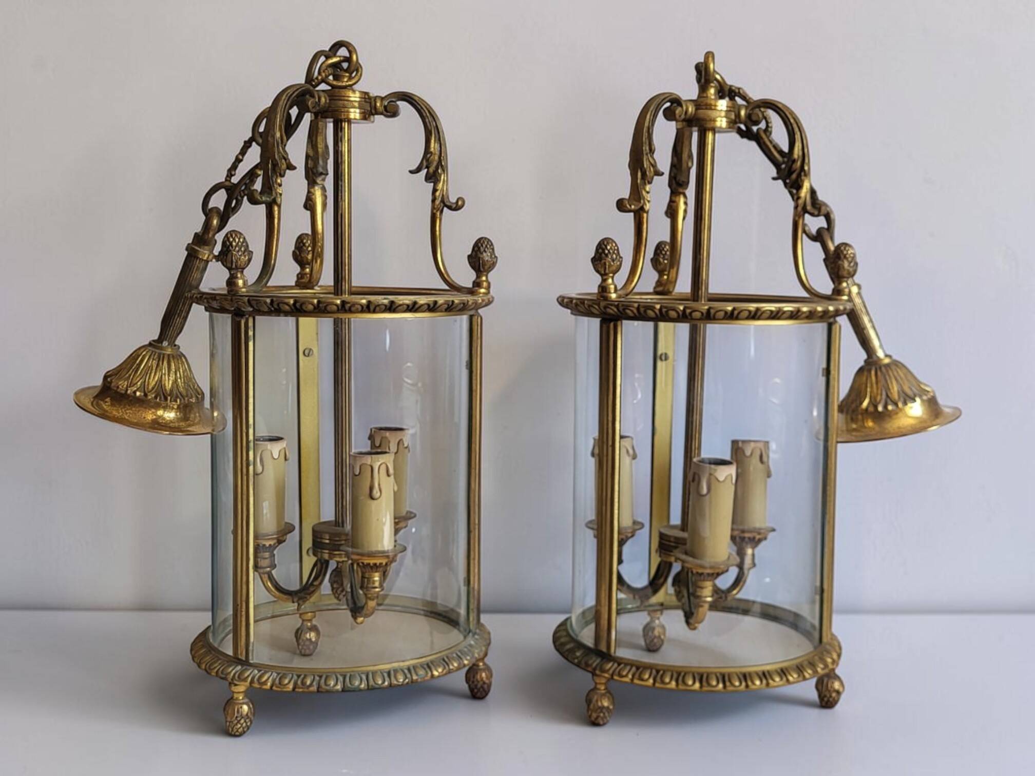 Pair of bronze lanterns in Louis XVI style