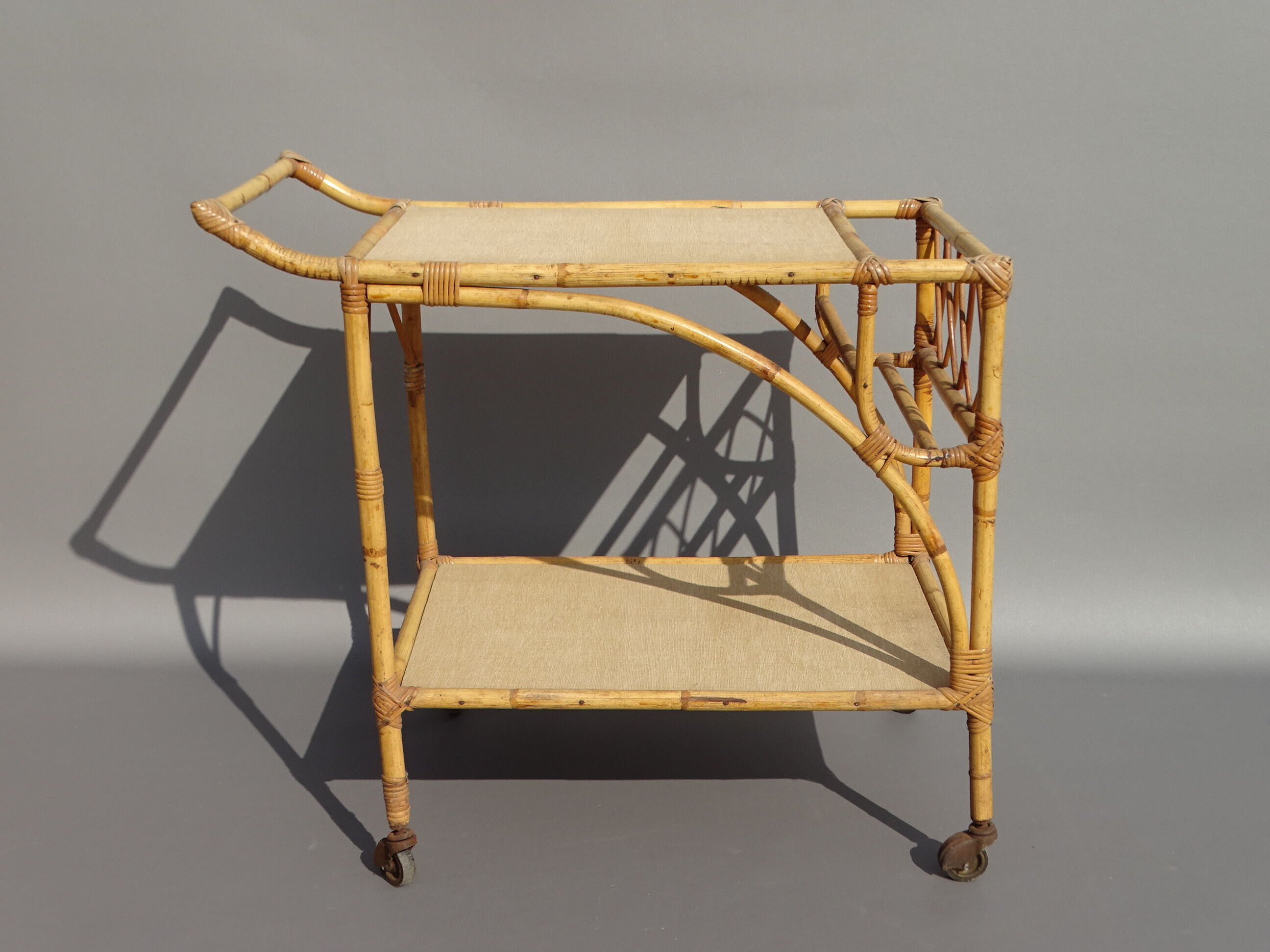 Trolling trolley served in rattan