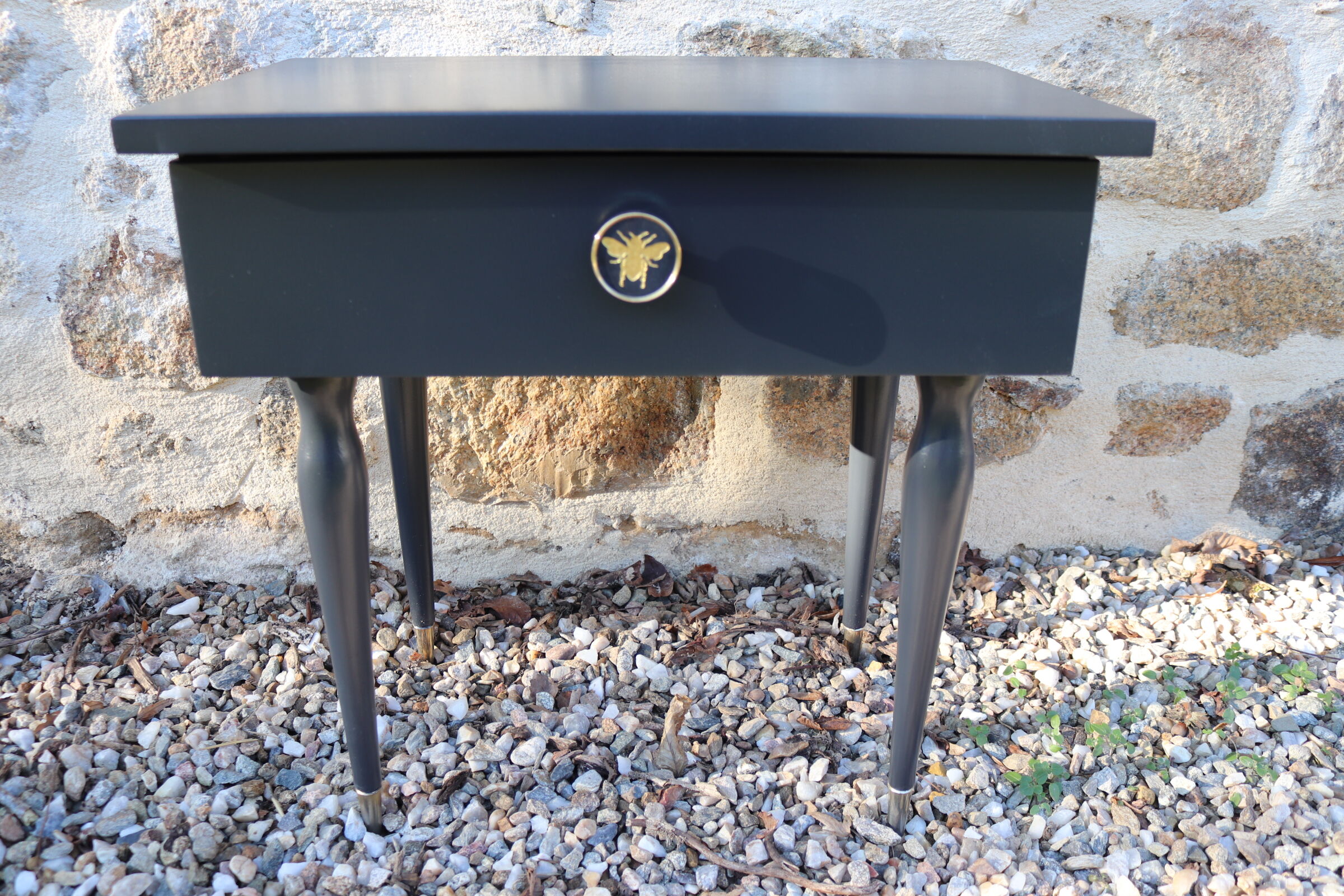 Chevet vintage noir abeille