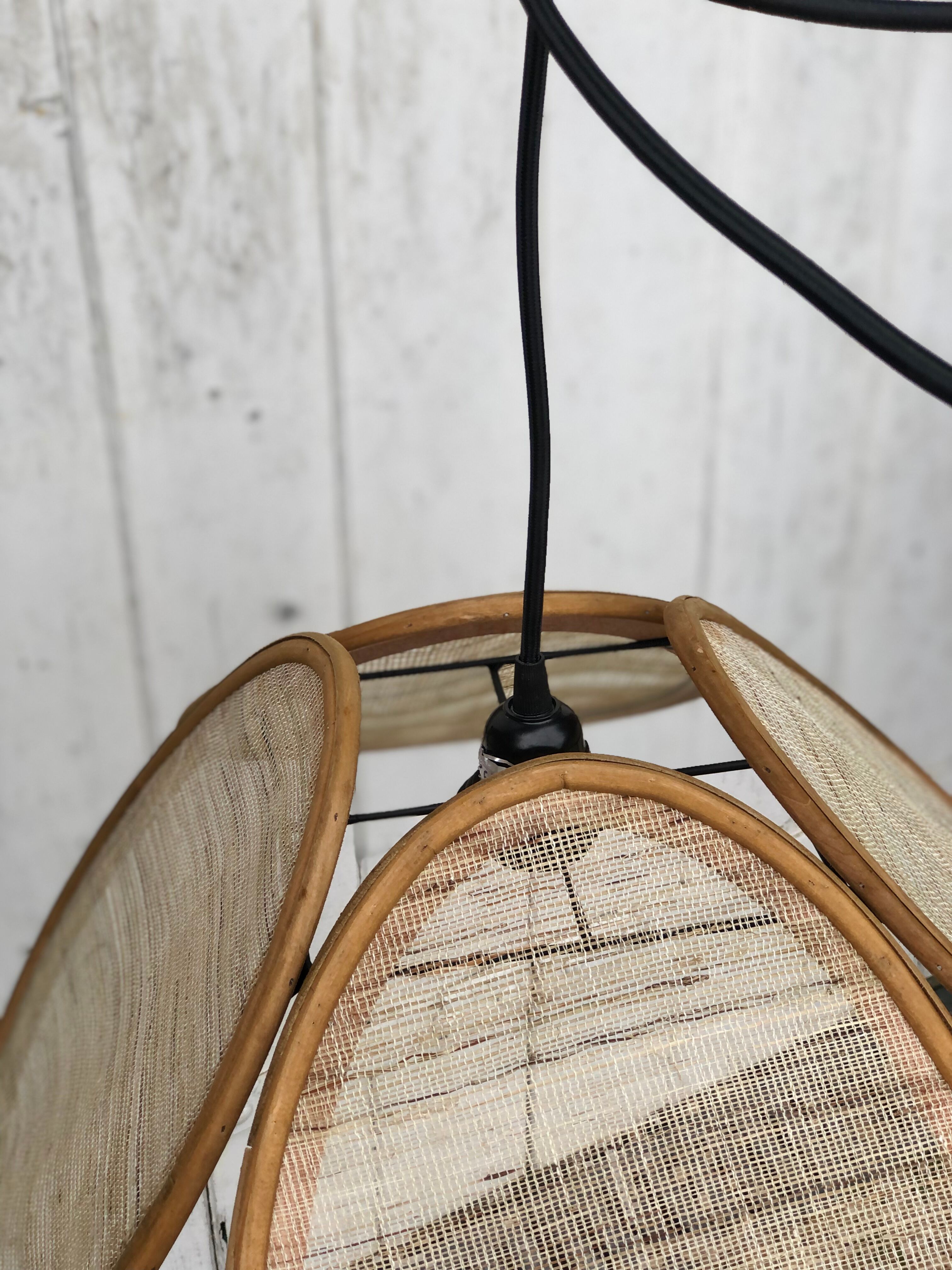 Suspension fleur rotin et lin