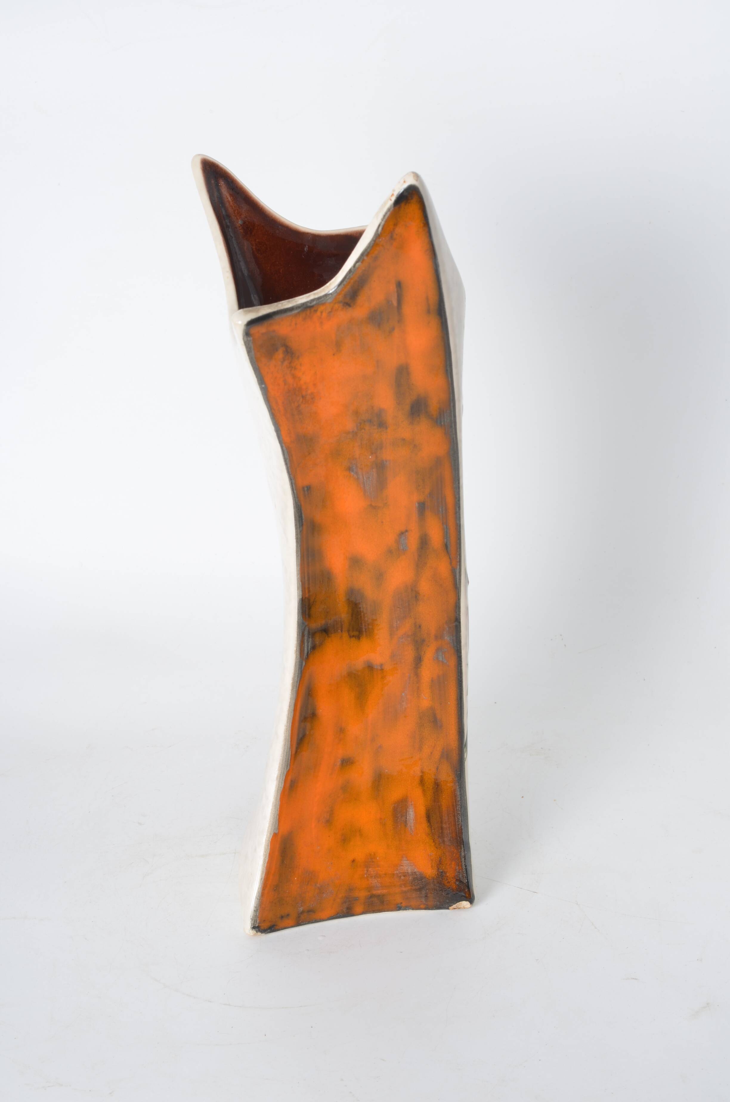 Vintage vase signed Tess