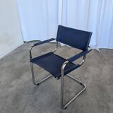 Chaise S34 de style vintage Mart Stam : cuir bleu, fauteuil de bureau Bauhaus