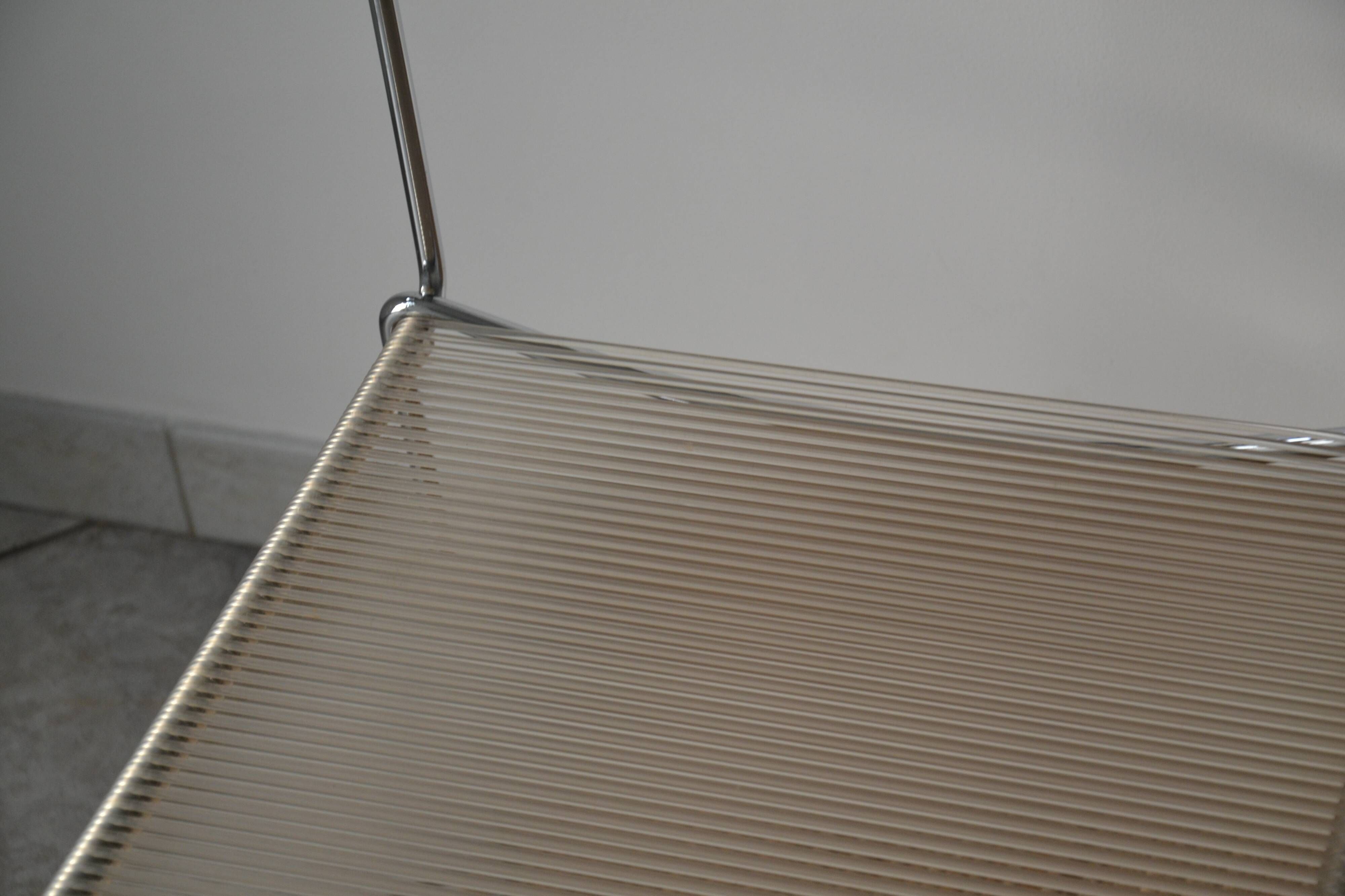 Chaises "spaghetti"  Italie Giandomenico Belotti 1979