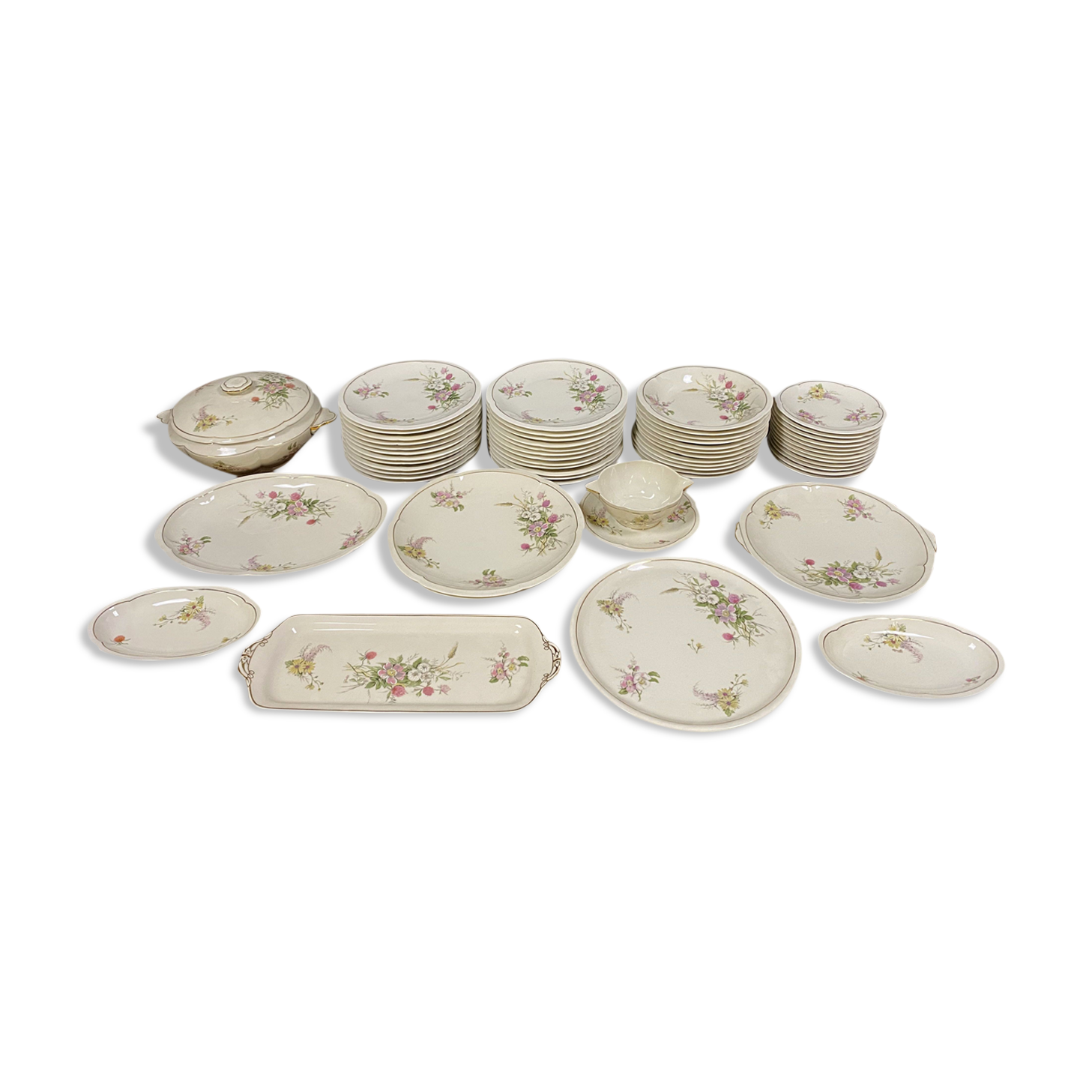 Charles Ahrenfeldt Limoges Mireille model table service 60 pieces in fine porcelain