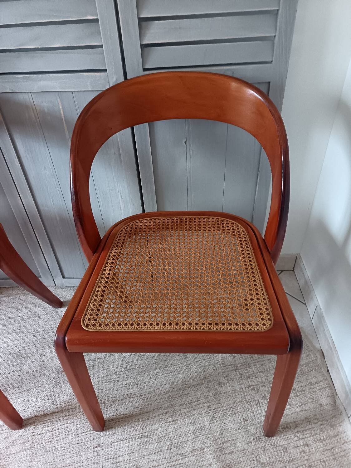 Baumann gondola chairs