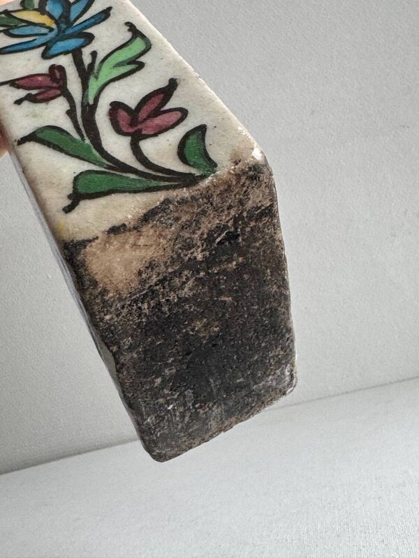 Vase bouteille Kadjar Iznik Perse XIX ème