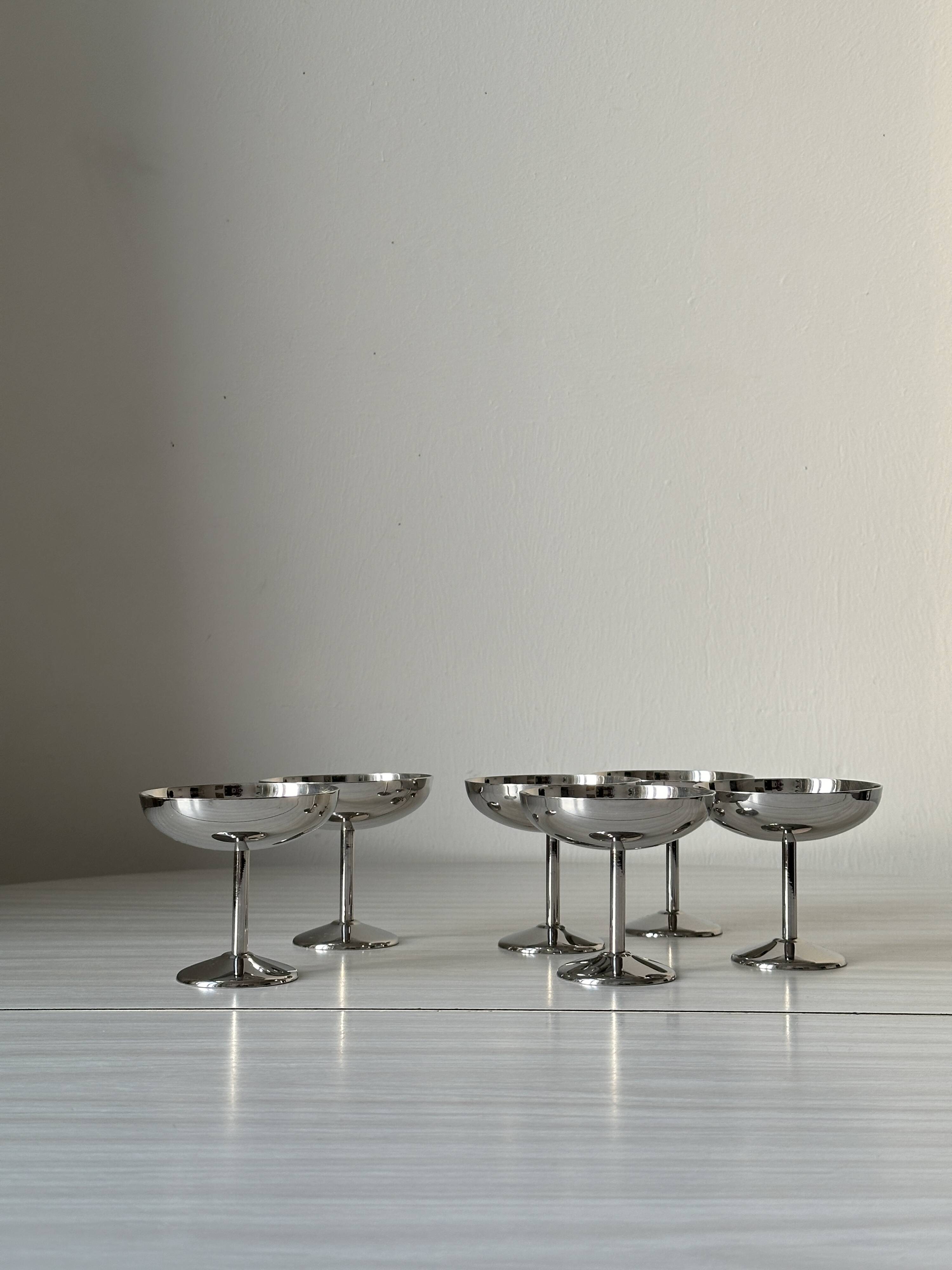 Stainless steel cups