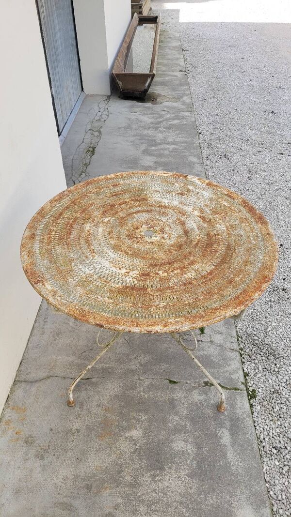 Table de Jardin ronde en fer forgé 1900s