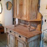 Patinated buffet (pastry furniture)