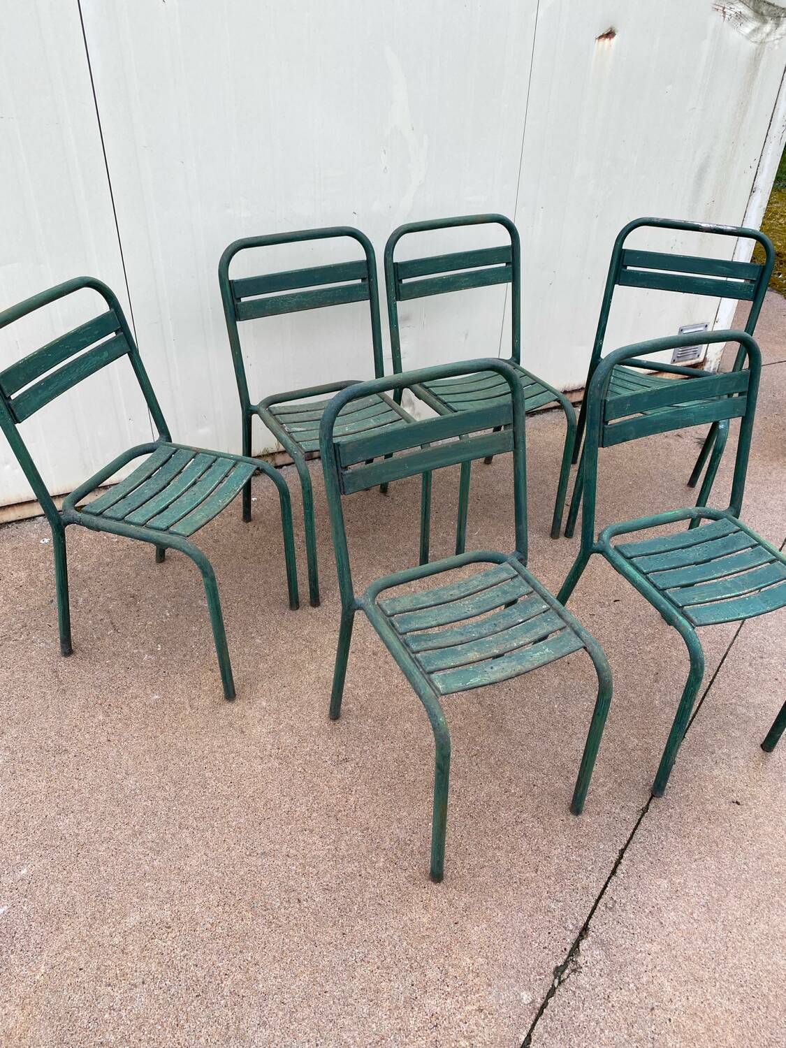 Set of 6 Tolix T1 metal chairs