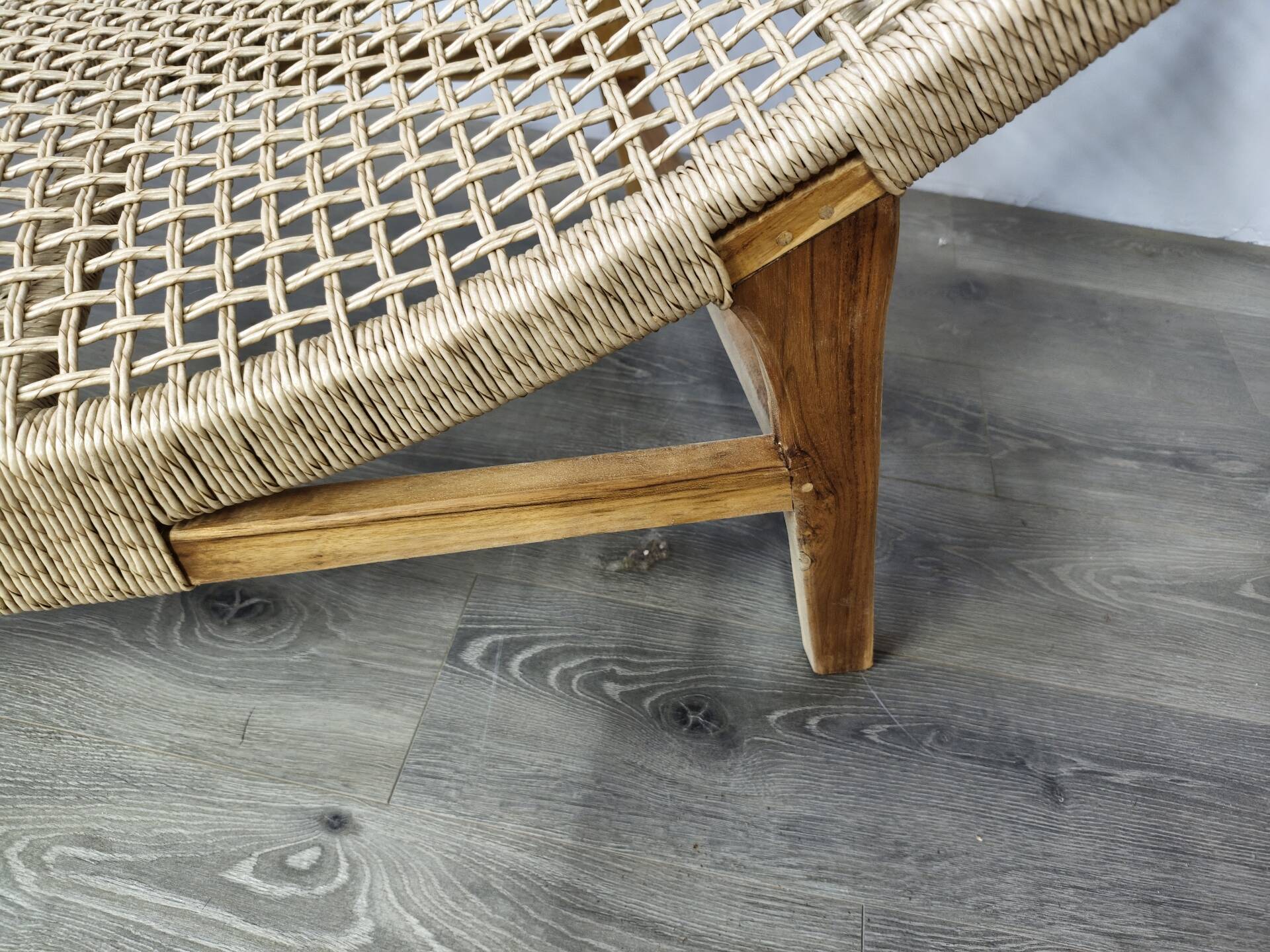 Woven teak sun lounger/ deck chair