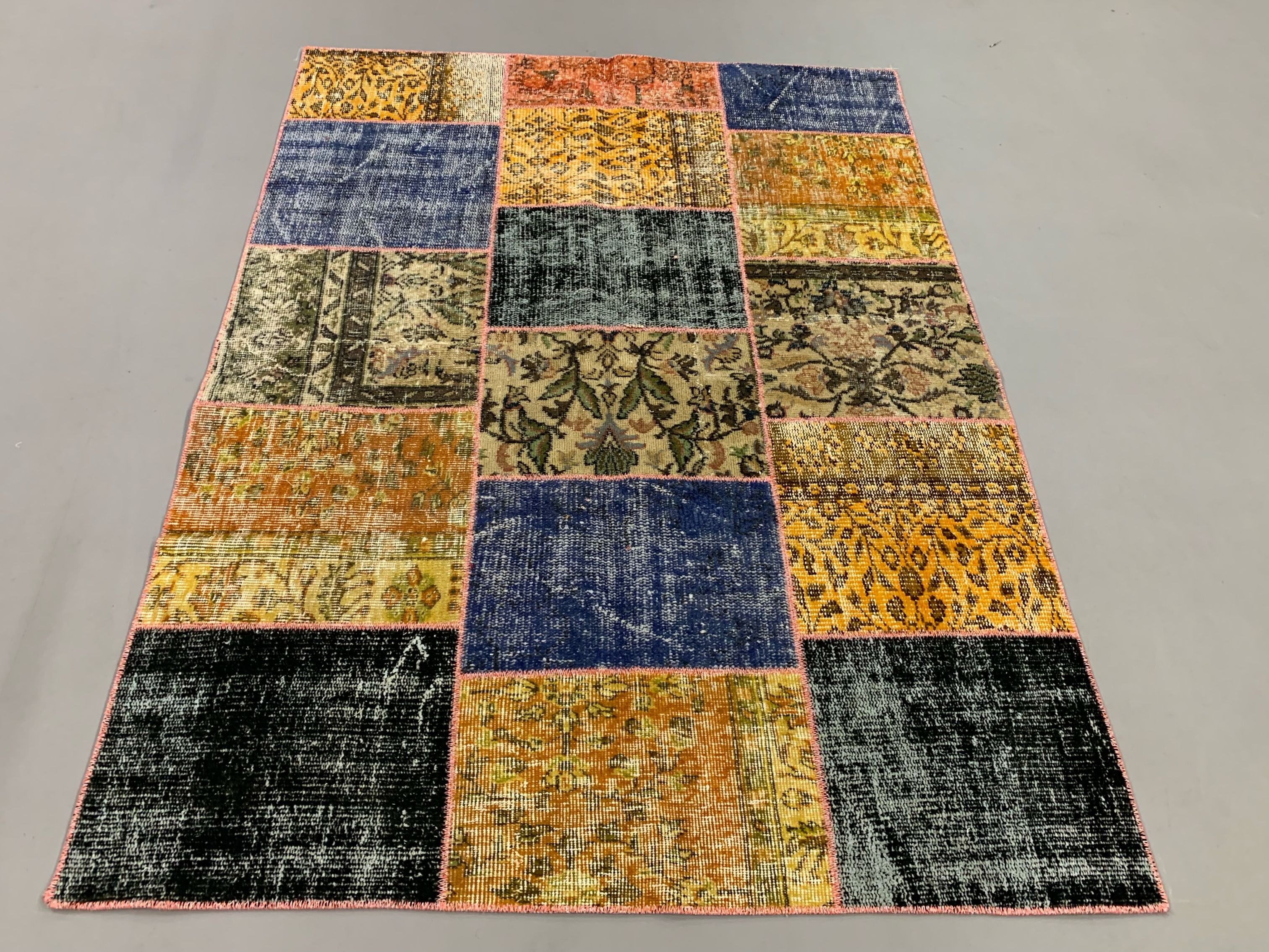 Distressed vintage turkish patchwork rug 178x133 cm wool medium