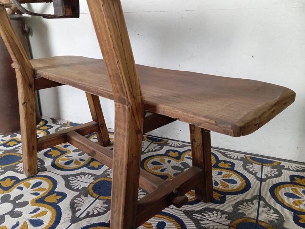 Brutalist bench bull's head file