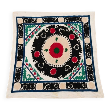 Vintage hand-embroidered tribal tapestry 130x137 cm
