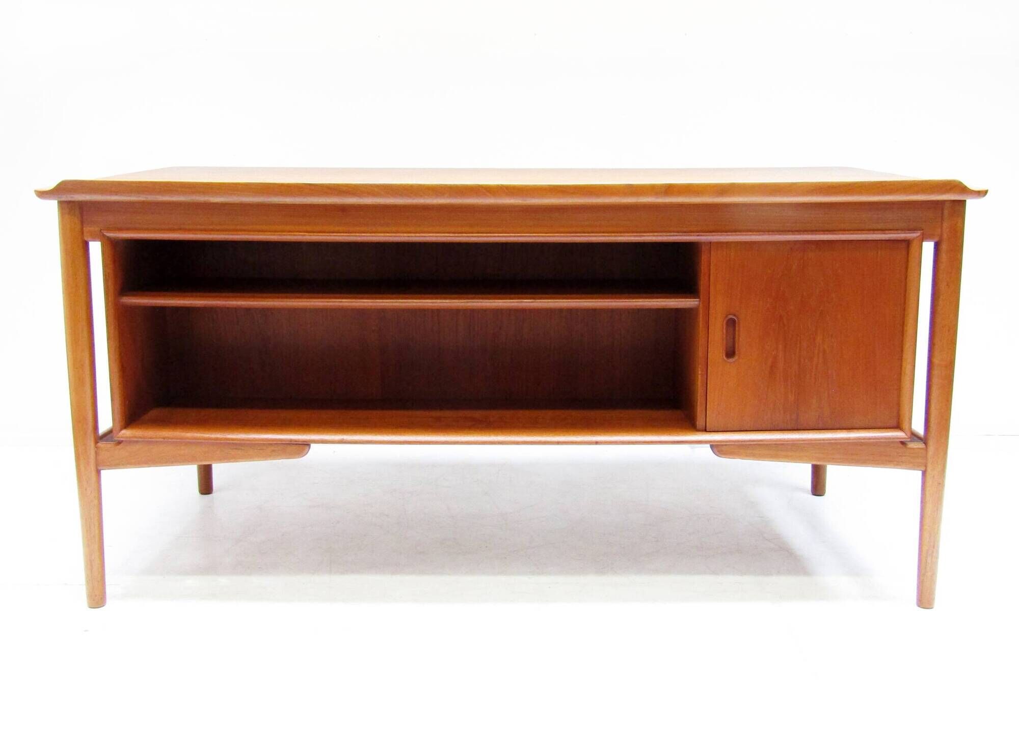 Sculpted 1960s Danish Desk in Teak by Svend Aage Madsen