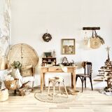 Farm table