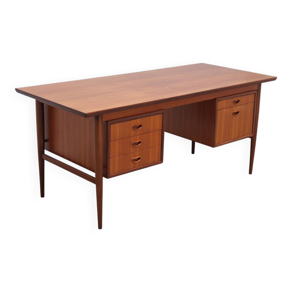 Bureau exécutif indépendant par Oswald Vermaercke pour V-Form, années 1960. — Beyit