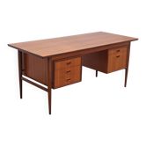 Freestanding executive desk by Oswald Vermaercke for V-Form, 1960s