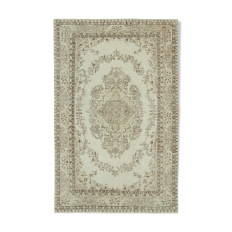 Tapis décoratif beige oriental fait à la main 202 cm x 311 cm