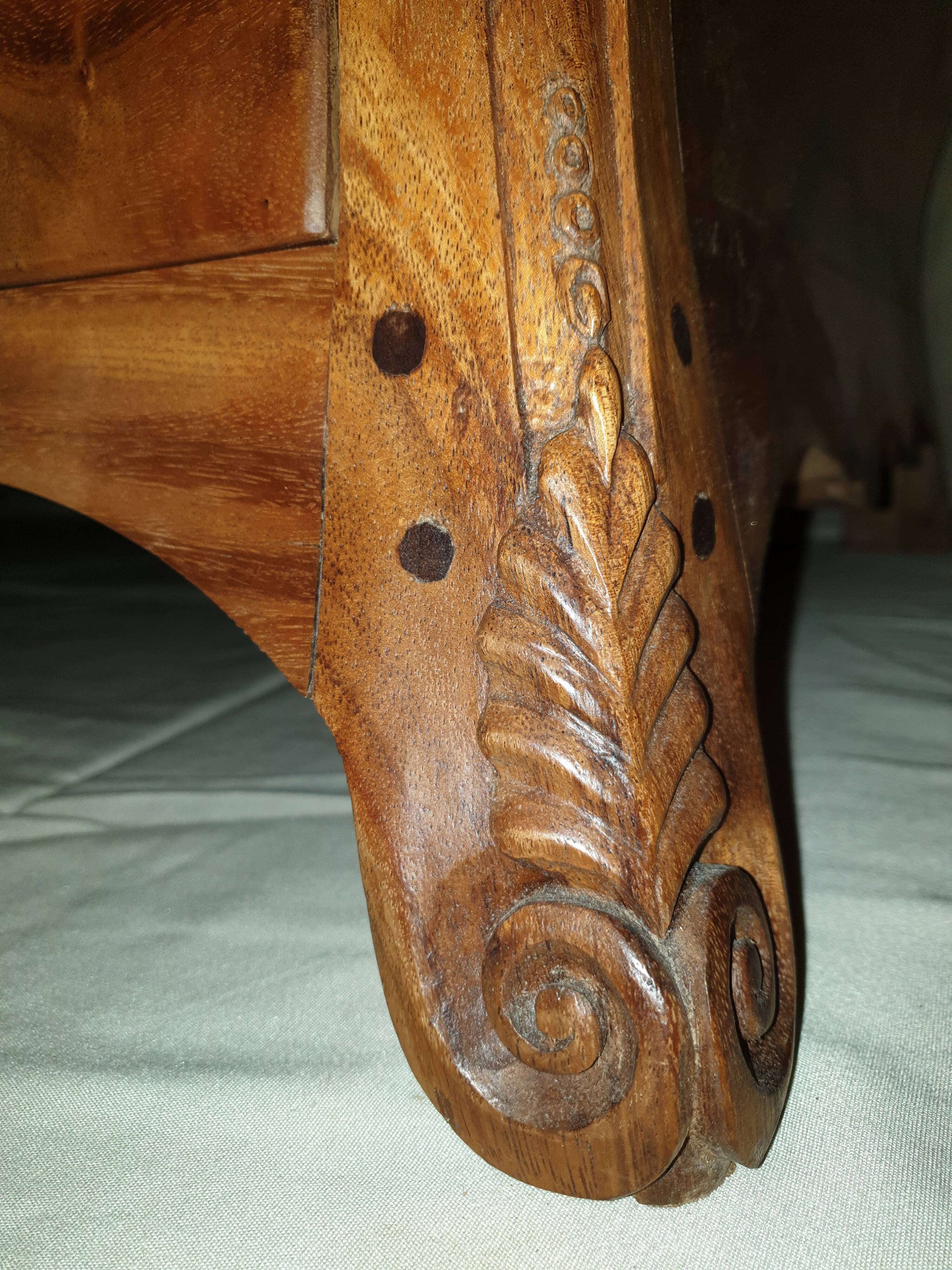 Louis XV Curved Malouine Chest of Drawers