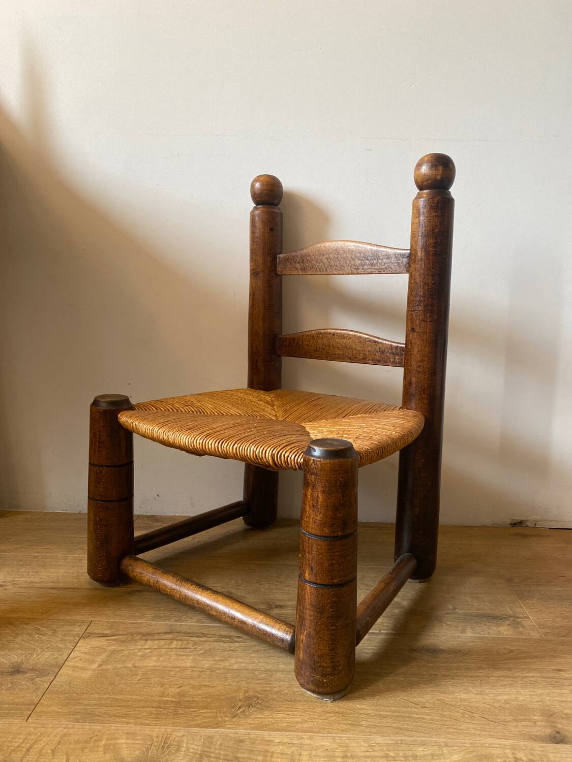 Brutalist straw low chair