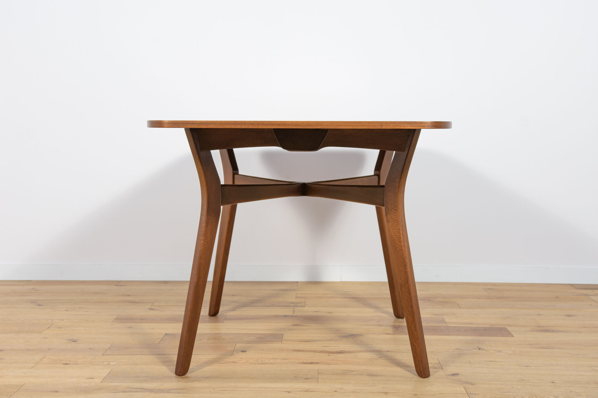Butterfly Dining Table from G-Plan, 1960s