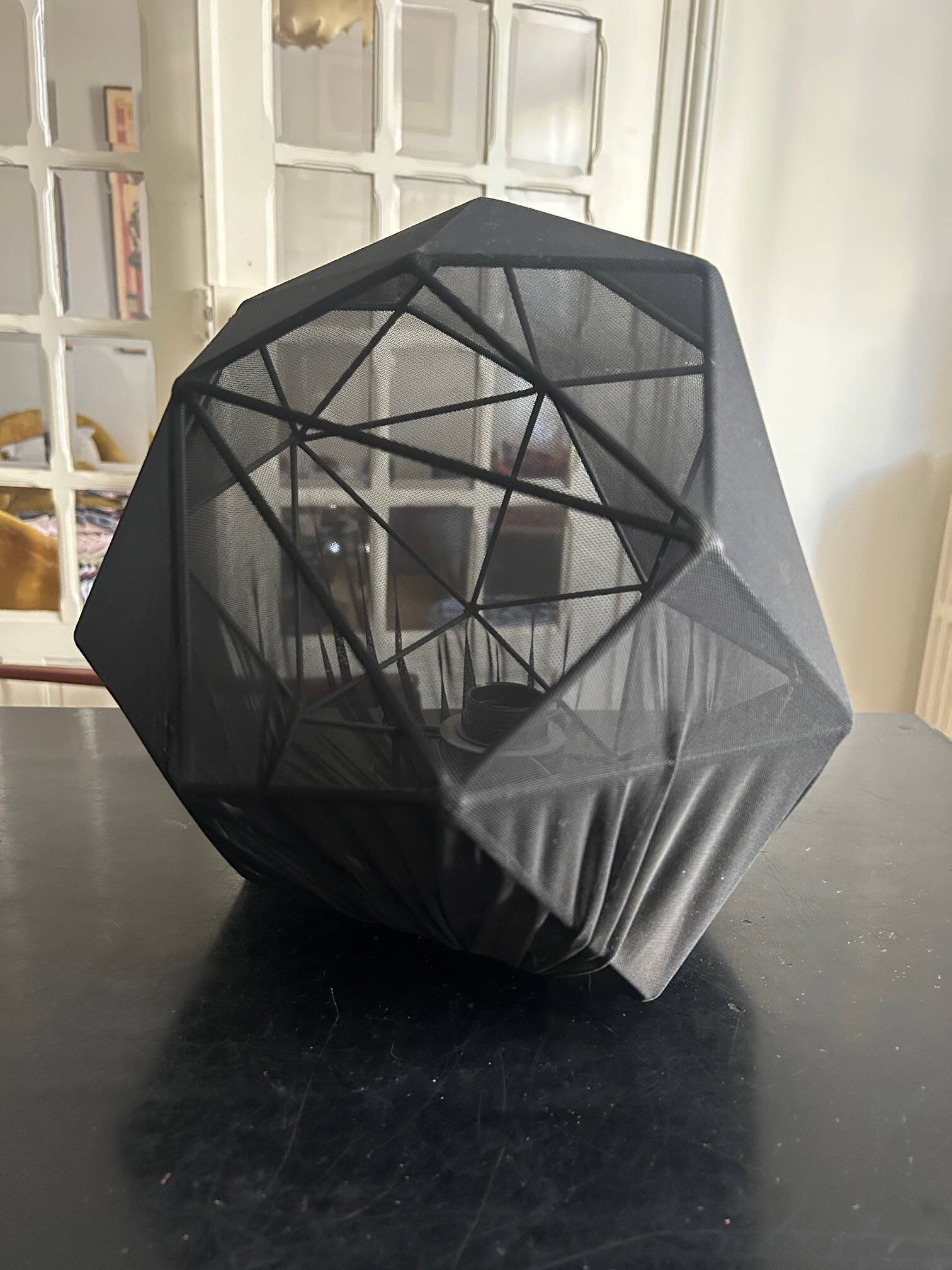 Aluminor pebble lamp