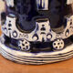 Pichet en céramique bleu et blanc de Keskar