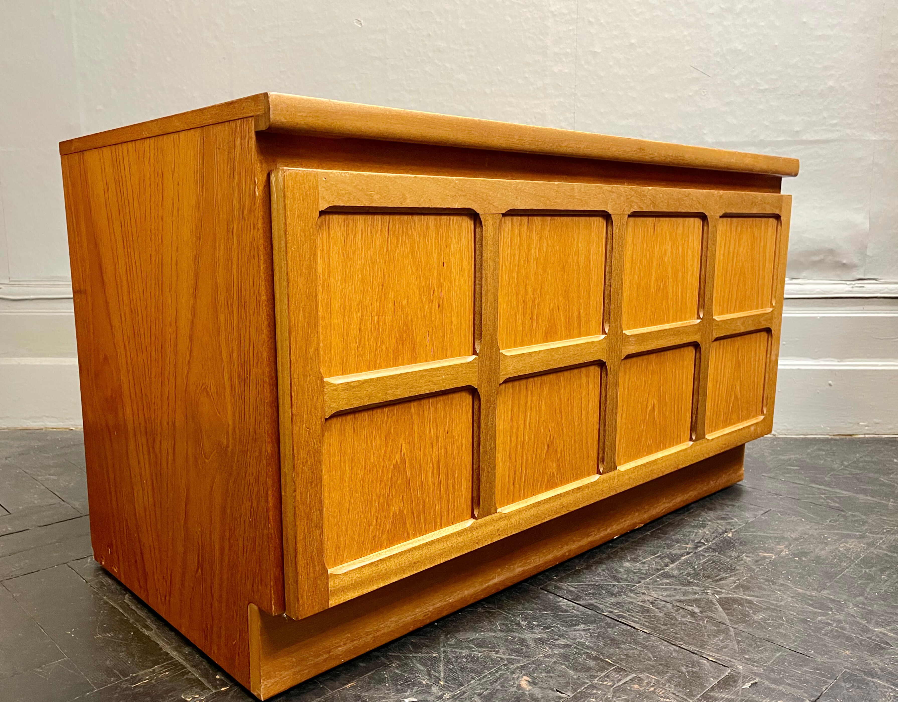 Vintage TV Stand Media Cabinet Sideboard by Nathan Parker Knoll