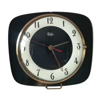 Odo Modernist Clock