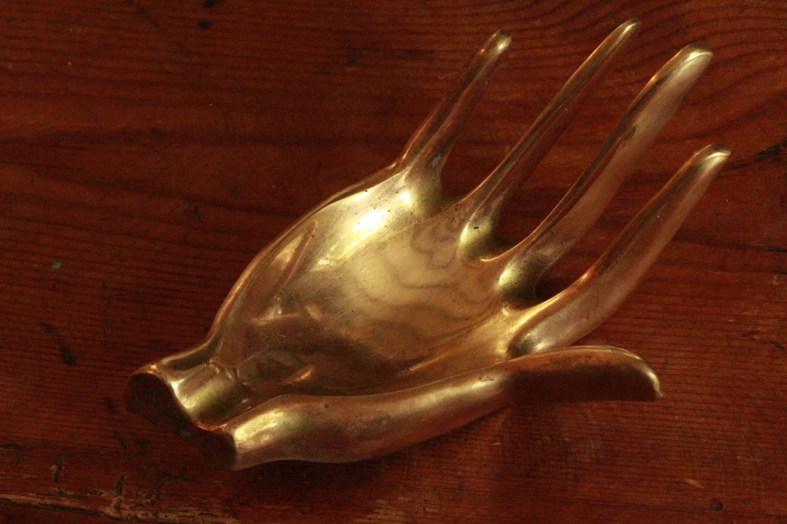 Old empty hand pocket