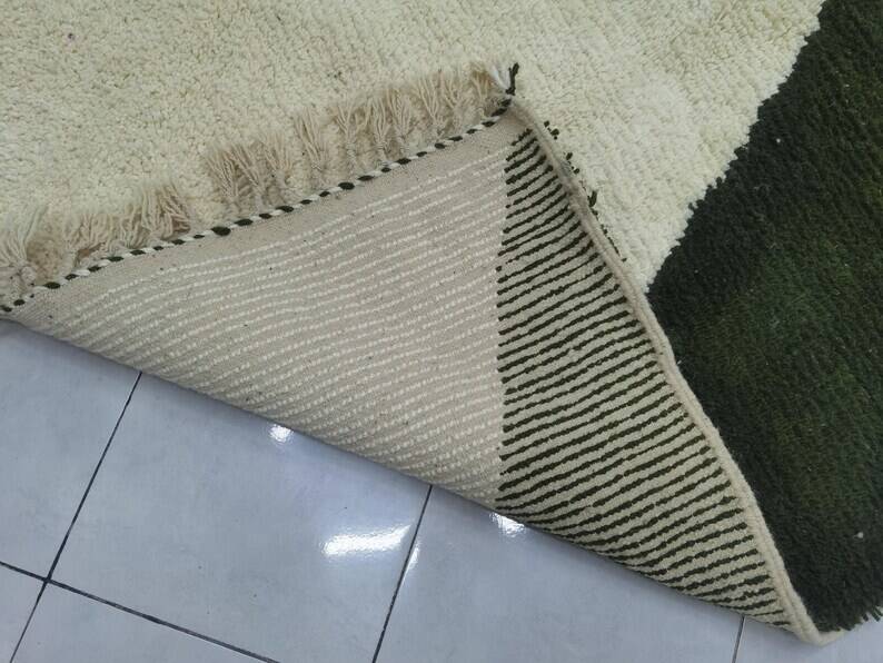 Azilal rug woven in wool 180cm x 310cm