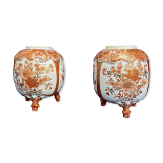 Deux pots en porcelaine japonaise de  Kutani XIX - XXème siècle