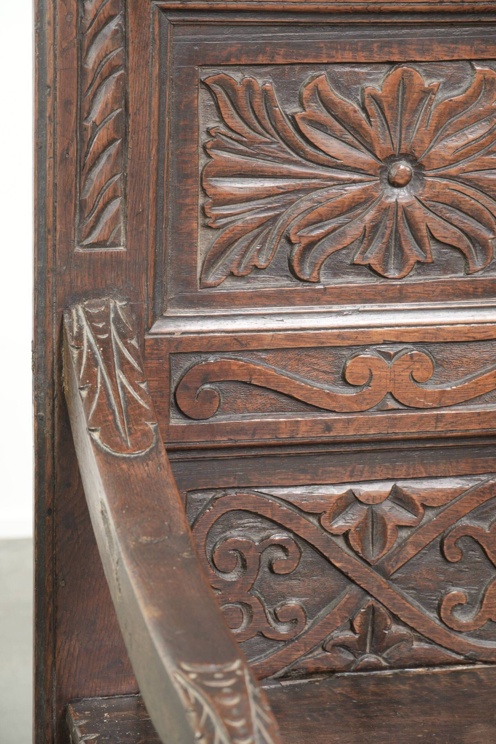 Unique 18th-century English oak wainscot chair with amazing woodcarving
