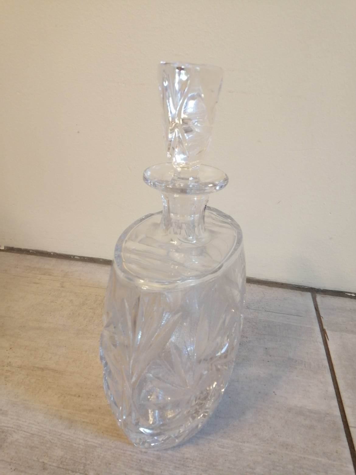 Oval Whisky Carafe in Cut Crystal
