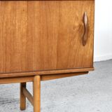Stylish Vintage Midcentury 'Avalon' Teak Sideboard / Dresser. Delivery. Mod