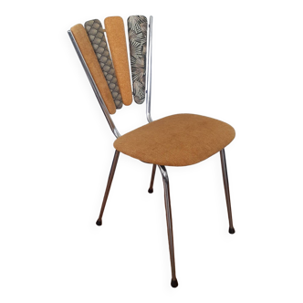 Chaise pétale vintage retapissée
