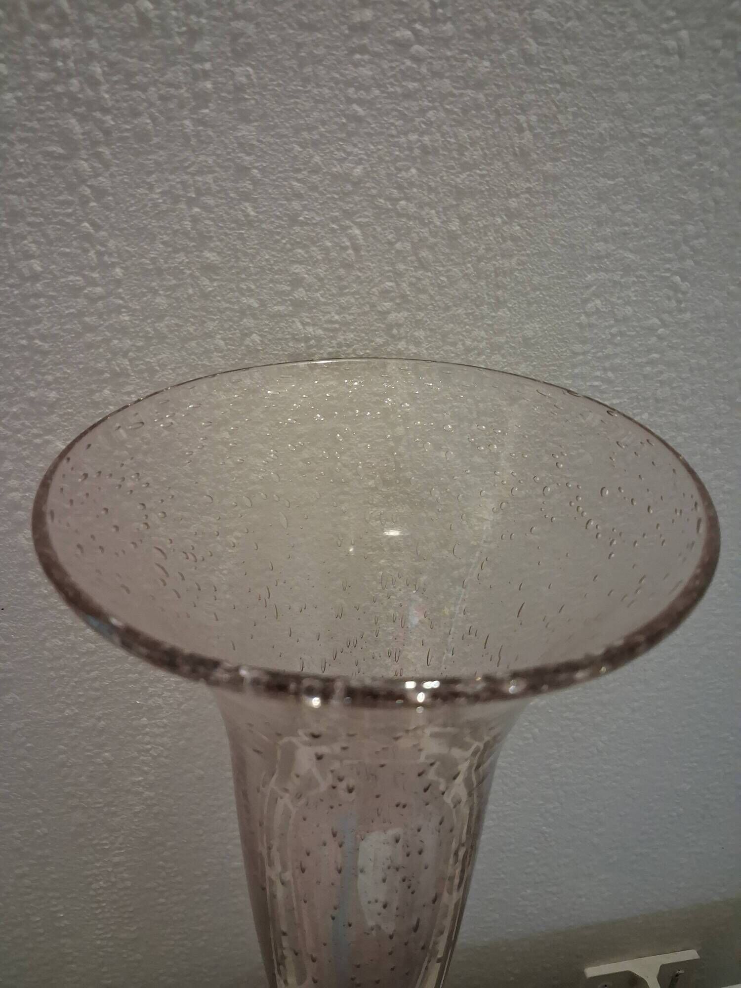 Biot vase