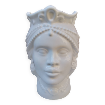 Vases à tête en céramique sicilienne