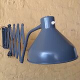 Accordion/scissor lamp