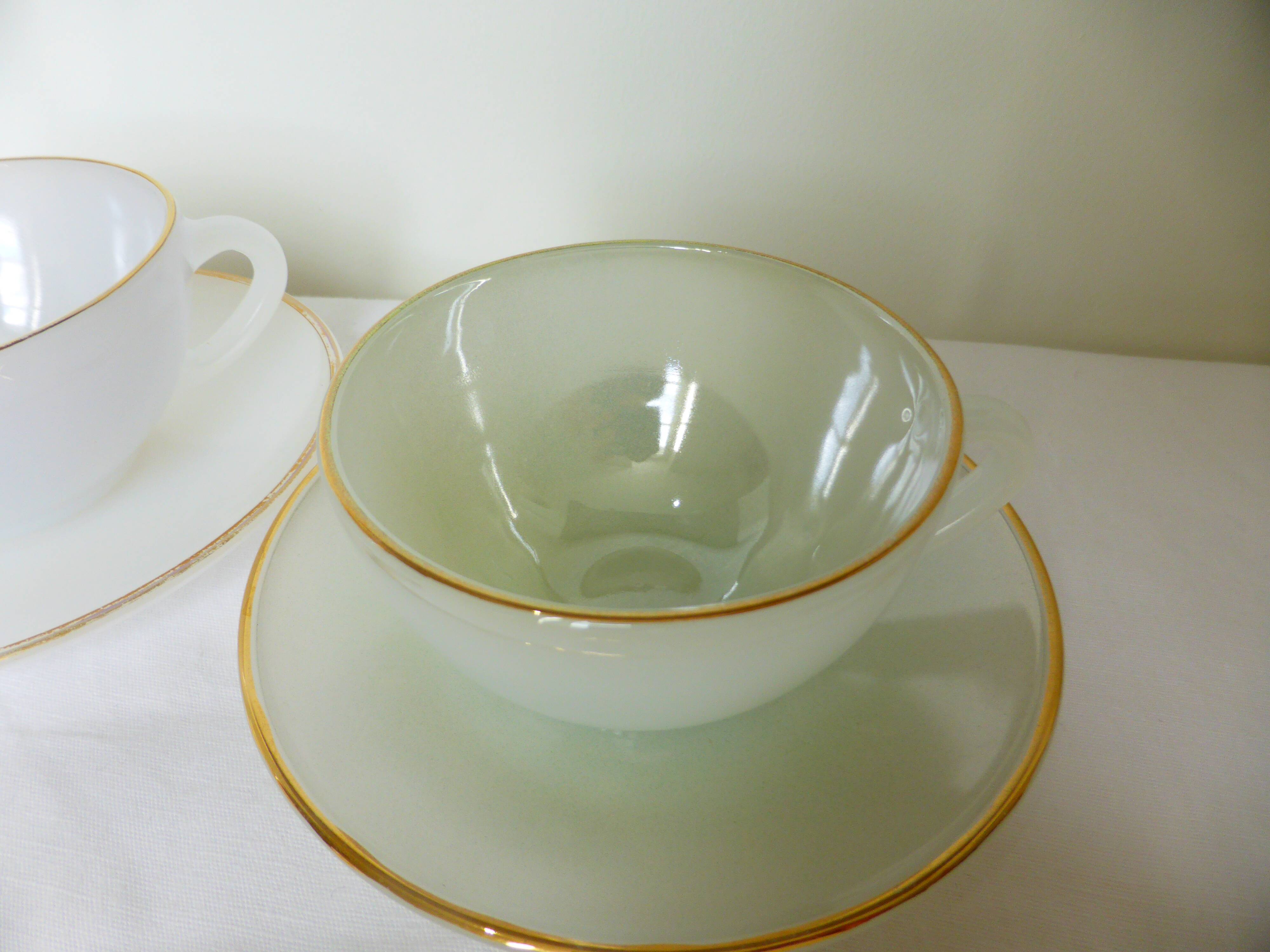 6 cups and saucers harlequin 220651