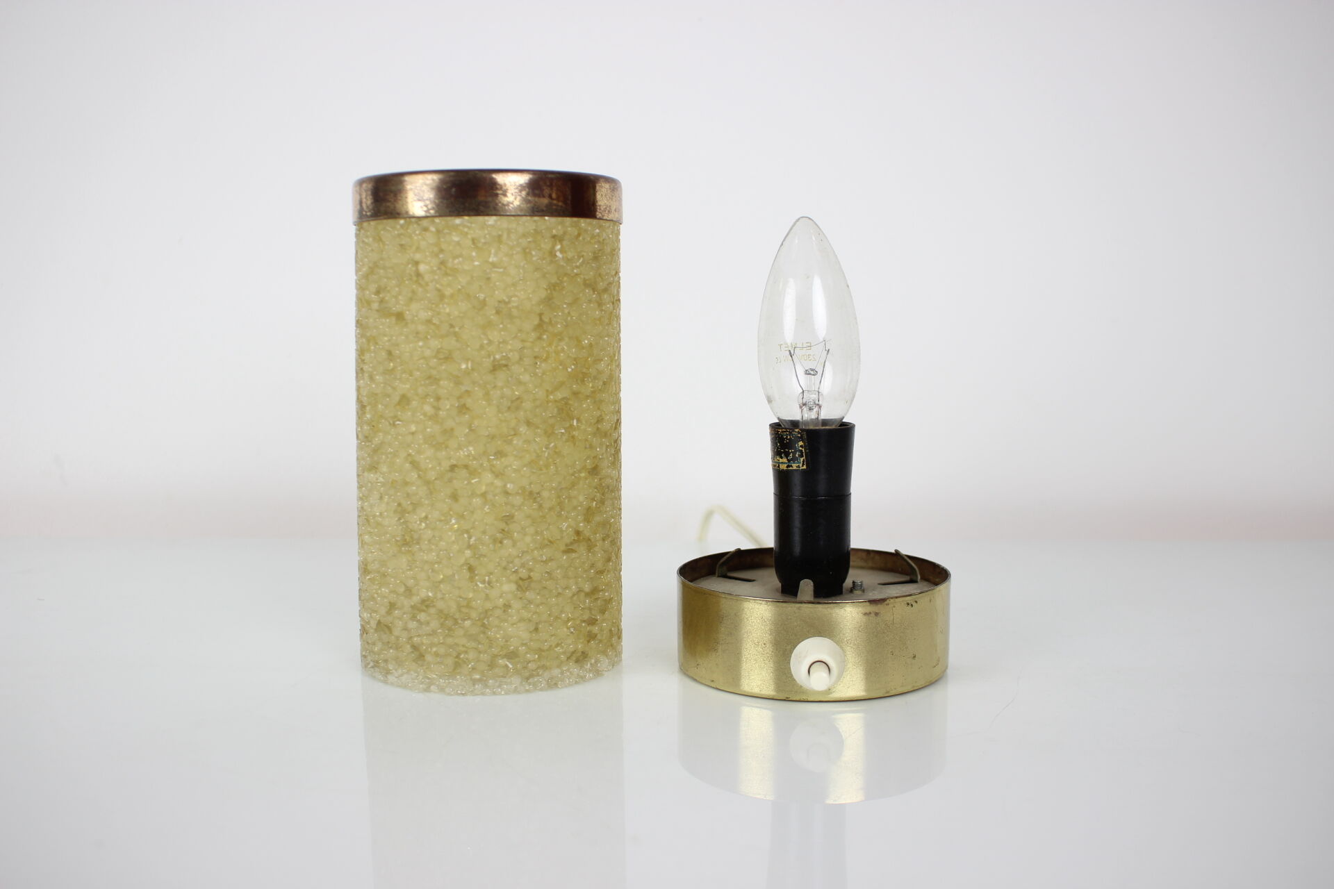 Mid-Century table lamp, 1970's.