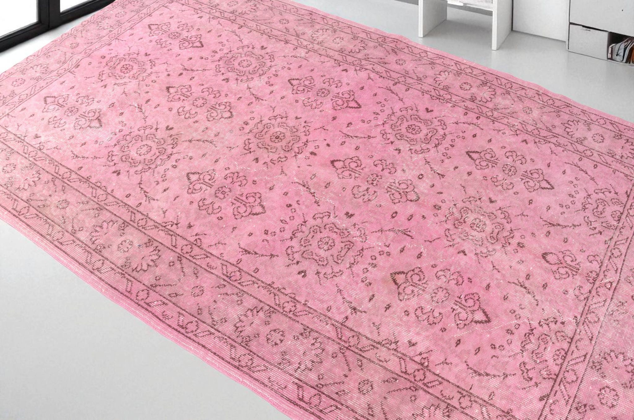 Tapis vintage anatolien rose sku 2536
