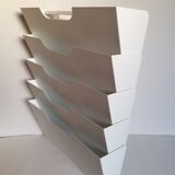 5-box a4 metal wall