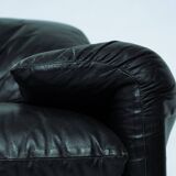 Maralunga sofa in brown black leather by Vico Magistretti for Cassina, 1970